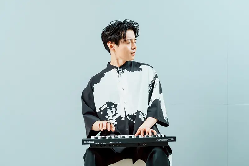 男性ピアニストＥＮＯＫＩ